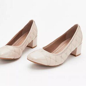 Vionic Women's Ruby Block Heel Nude Leather size 6